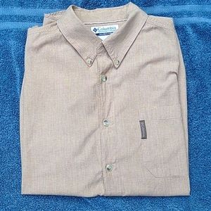 Columbia XL Brown SS Shirt